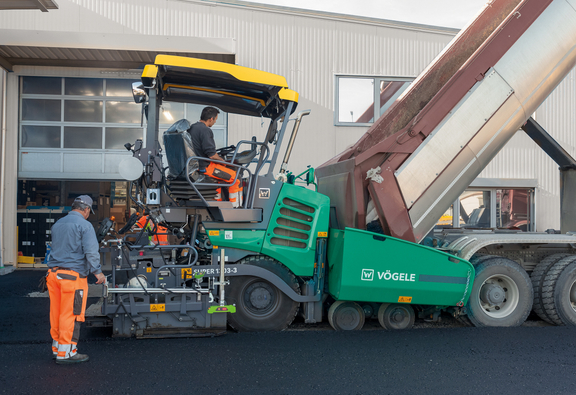 VOEGELE|13332|156921