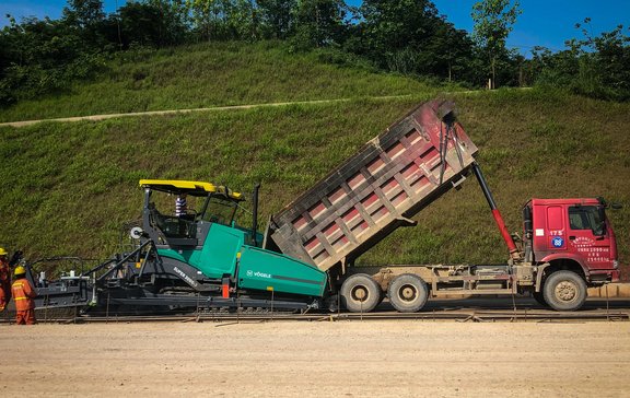 VOEGELE|13369|157170