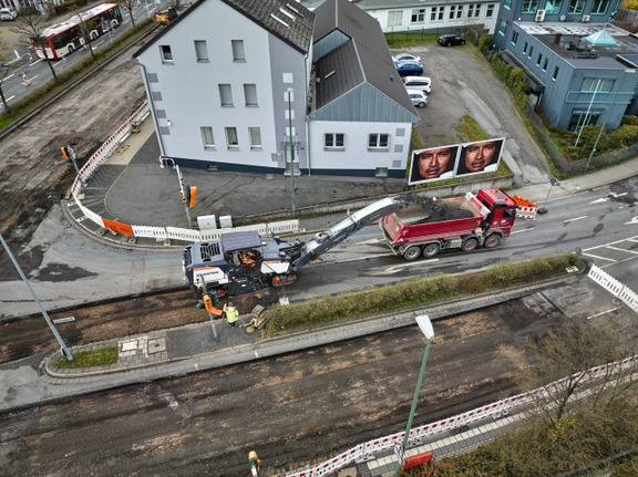 W150Fi | Application Sample | Lüdenscheid | Germany | Replacing the pavement