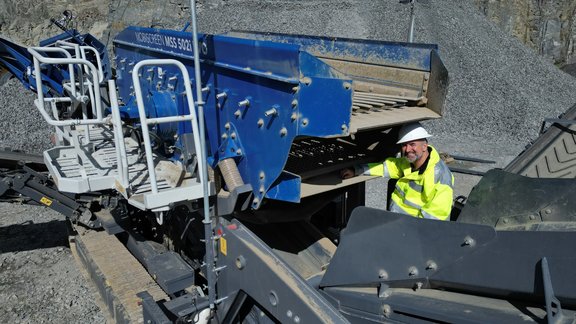 MOBISCREEN MSS 502(i) EVO | Masked Image  