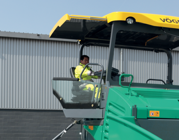 SUPER1900-3P ErgoPlus3 | Photo | 0047 HI