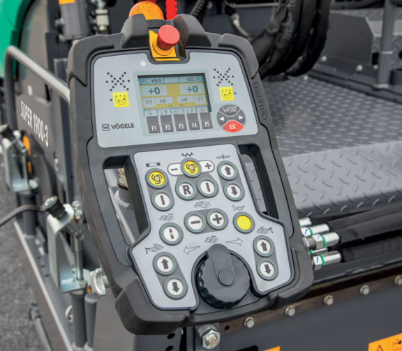 SUPER1900-3P ErgoPlus3 | Photo | 0050 HI