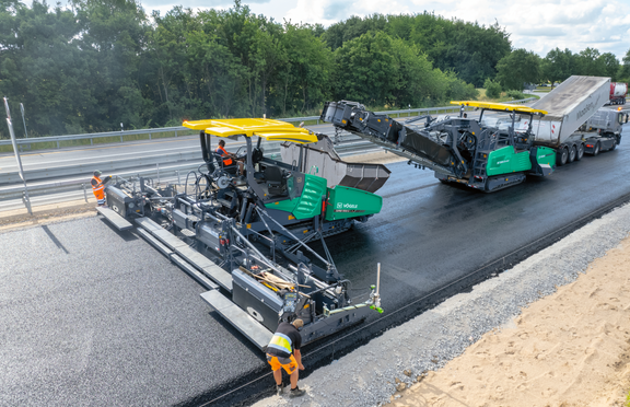 VOEGELE|33181|563360