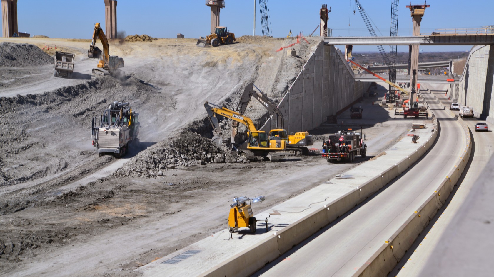 Routing Operations without Drilling and Blasting | Job Report | Wirtgen