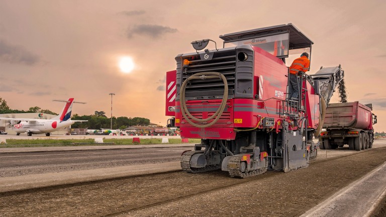 Bologna Airport: Wirtgen Group technologies play a key role