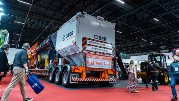  iNOVA 1200 –photo of the asphalt mixing plant