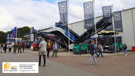Messestand der Wirtgen Group auf der NordBau 2025