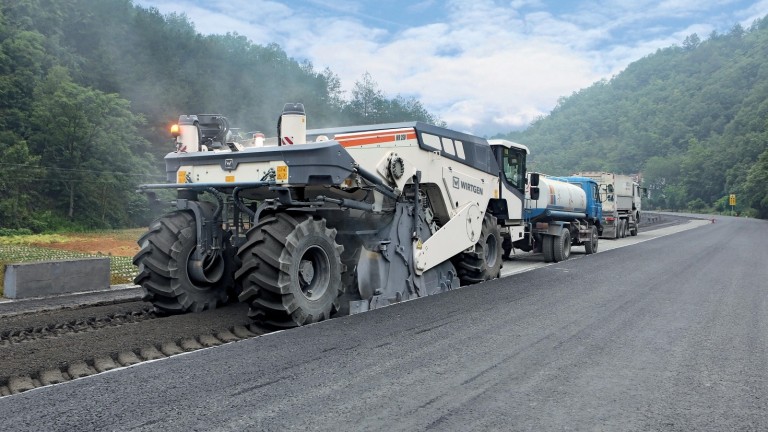 Technology: Recycling and soil stabilisation