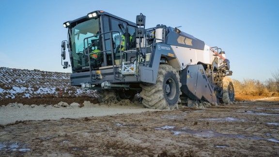 WR 240 X during cold recycling operations at a construction site