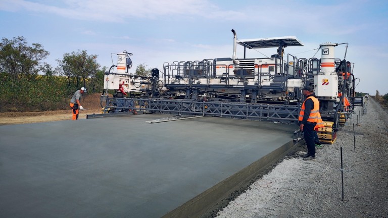 High-Precision Concrete Paving Now Even More Variable with Wirtgen Inset Pavers