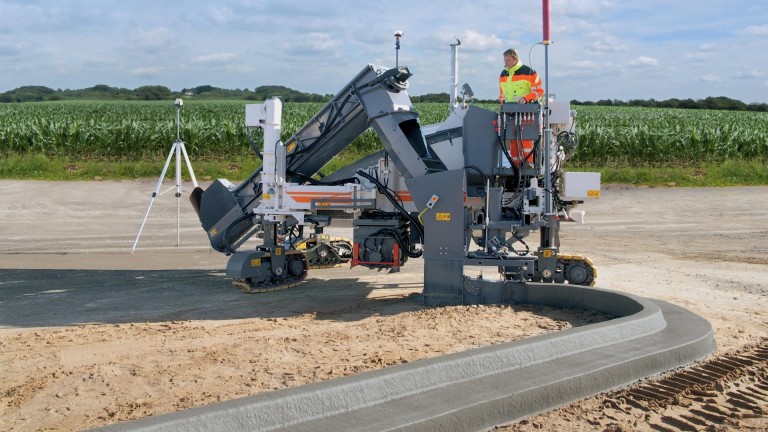 Wirtgen slipform pavers SP 15i and SP 25i: Leveraging technology