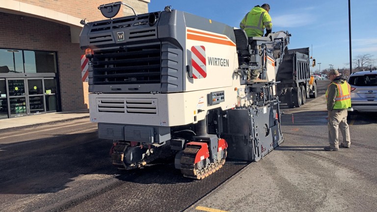 New milling drum assembly extends the range of applications of the Wirtgen W 150 CF / W 150 CFi