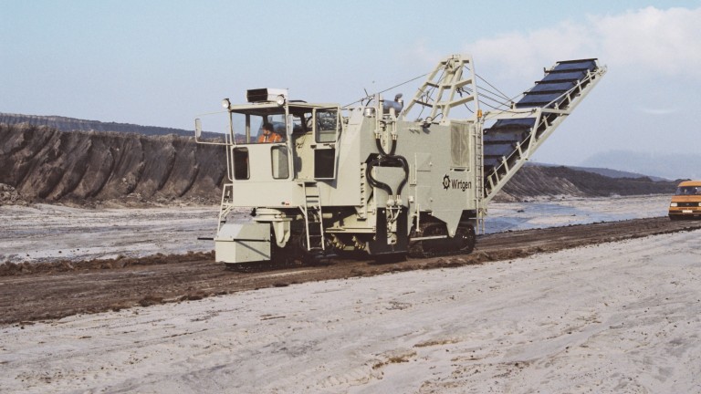 Ampliación de la gama de productos | 1980-1989 | Historia empresarial | Wirtgen GmbH