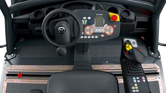 Easy Drive driver’s platform 