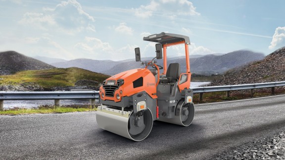 Hamm compact tandem roller on compact asphalt construction sites