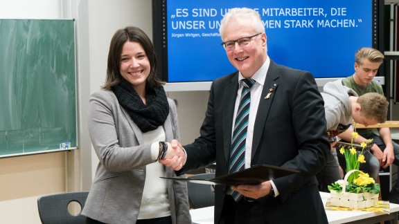 The Stefan-Andreas Realschule Plus in Schweich and BENNINGHOVEN sign a collaboration agreement.
