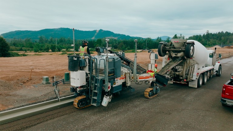 Бесструнная укладка бетона с SP 15i в Орегоне