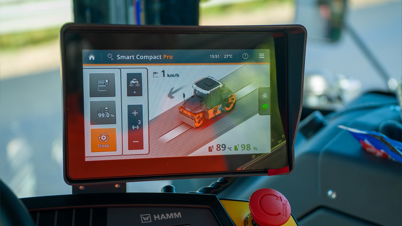 Screen view of Smart Compact Pro