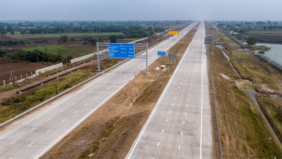 Wirtgen Group machines work with great performance on the new Samruddhi Expressway.