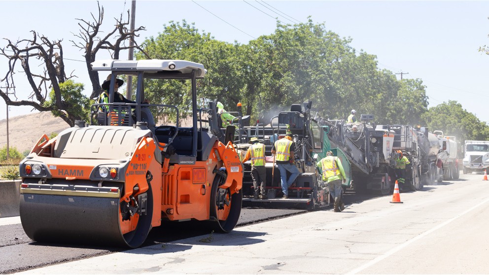 Cold Recycling Paving Train in San José Magazine | Group
