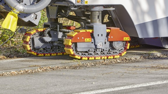 Cycleway rehabilitation in Aachen with the W 100 Fi