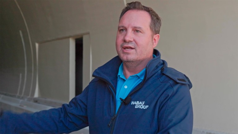 Portrait photo of Michael Stefaner, member of the HABAU group management team