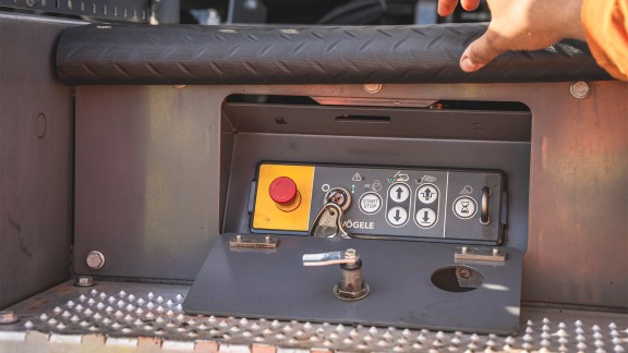 Screed control unit