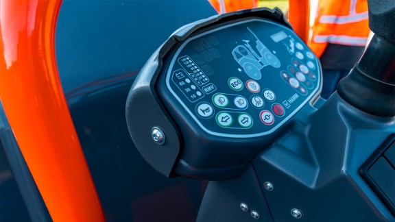 Display on the roller, which provides information about the charge level.