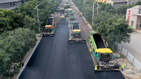 Renovating the Shenghui South Road