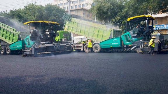 Renovating the Shenghui South Road