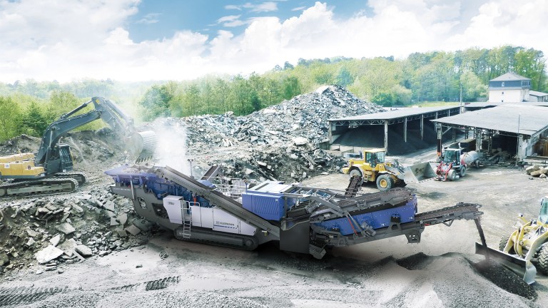 The sustainable power pack MOBIREX MR 130(i) PRO celebrates its world premiere.