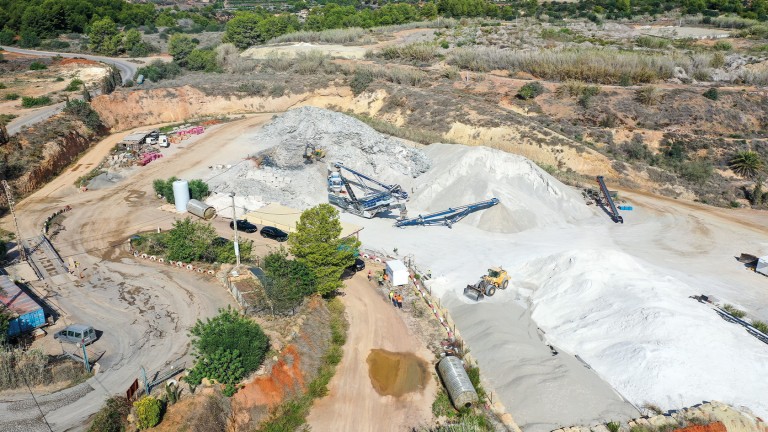 Outstanding performance in the recycling of ceramic tile rejects