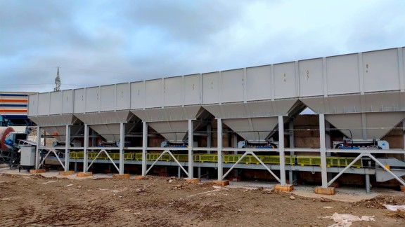 Benninghoven ECO 4000 plants impress with fast installation and high daily production rates for road construction projects in Bulgaria.